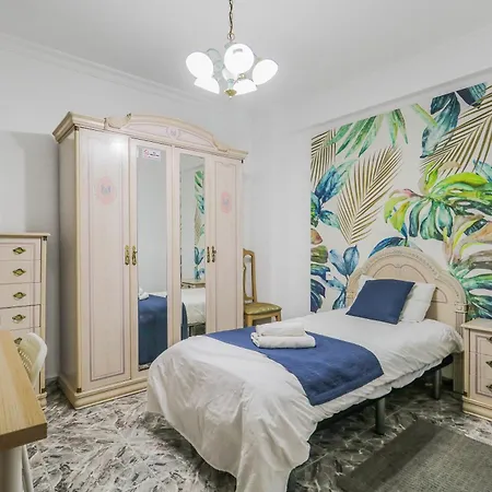 The Urban Nest Cityscape Gasthof Las Palmas / Gran Canaria